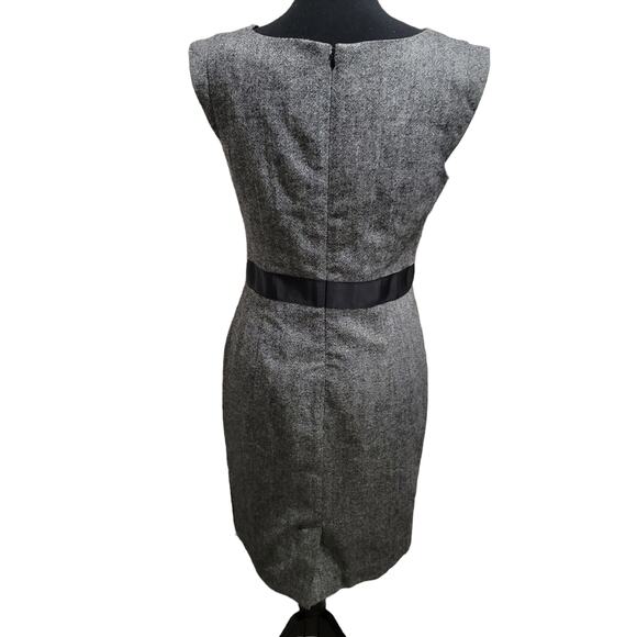 Banana Republic Gray Black White Wool Blend Tweed Pencil Dress, Sz 4 - Picture 8 of 9